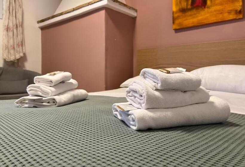 اتاق لوکس, Agriturismo Santo Stefano