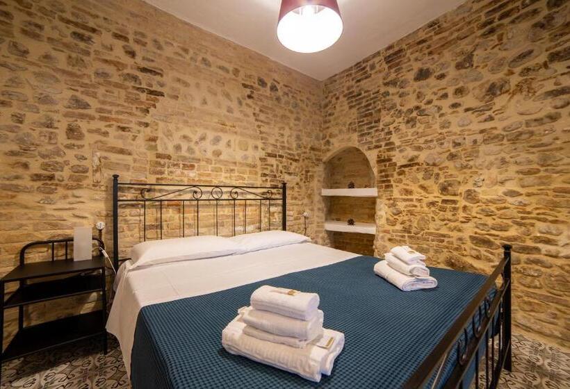 اتاق راحتی سه تخته, Agriturismo Santo Stefano