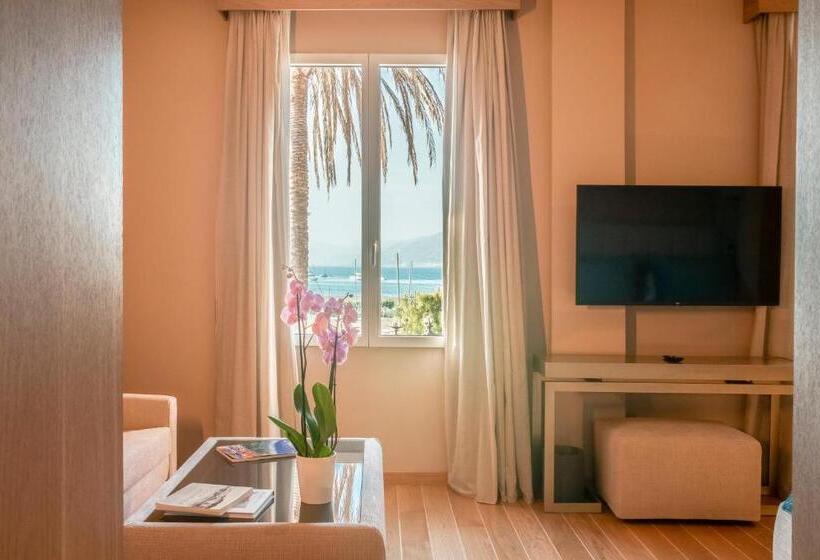 Полулюкс, Miramare Suites