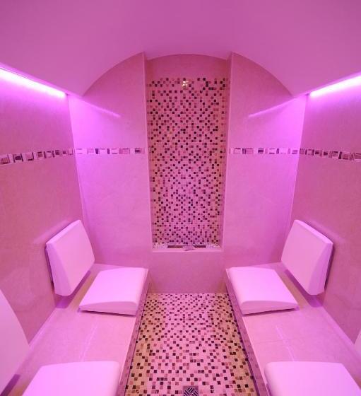 شقة غرفتين, Apartments Restaurant Rusctlea