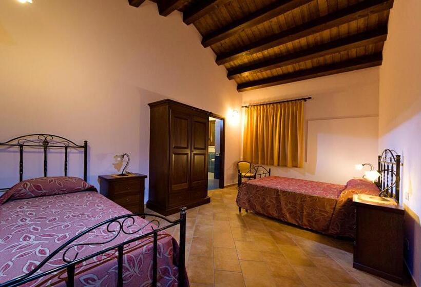 4인용 스탠다드 룸, Agriturismo Antichi Granai