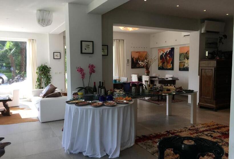 Номер Стандарт, Agriturismob&b Loggia Degli Artisti