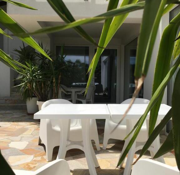 Апартаменты 1 Спальня, Agriturismob&b Loggia Degli Artisti