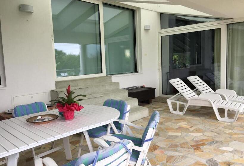 Люкс Кровать Кинг, Agriturismob&b Loggia Degli Artisti