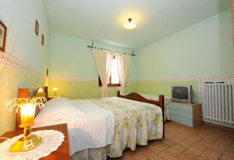 Апартаменты 2 Спальни, Country House Il Piancardato