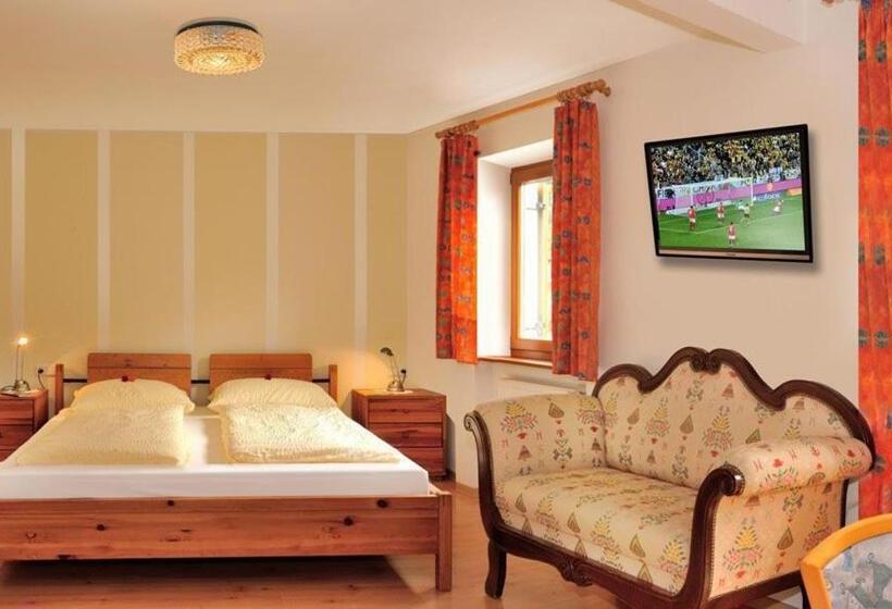 Апартаменты 1 Спальня, Residence Hofer