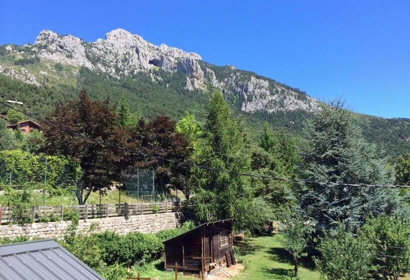 סוויטה עם מרפסת, Chambres D'hôtes Les Murès Du Mercantour