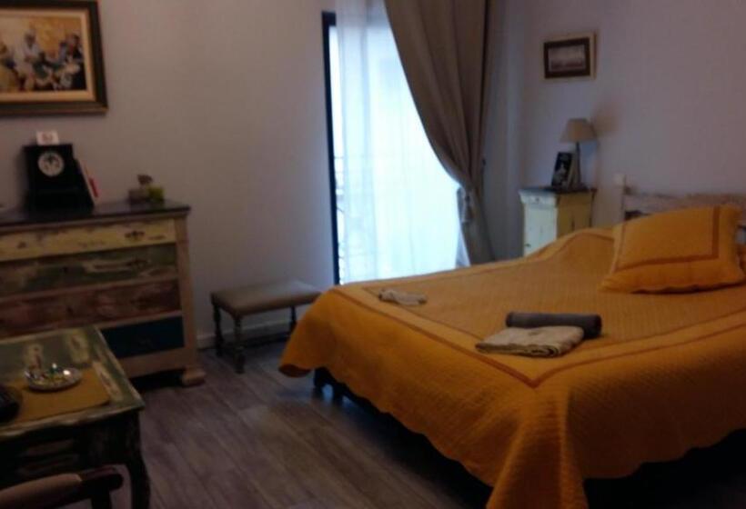 Номер Deluxe, Le Clos Des Aramons