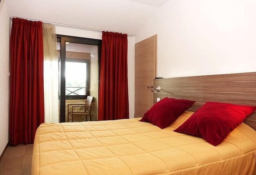 اتاق سوپریور, Auberge De Marville
