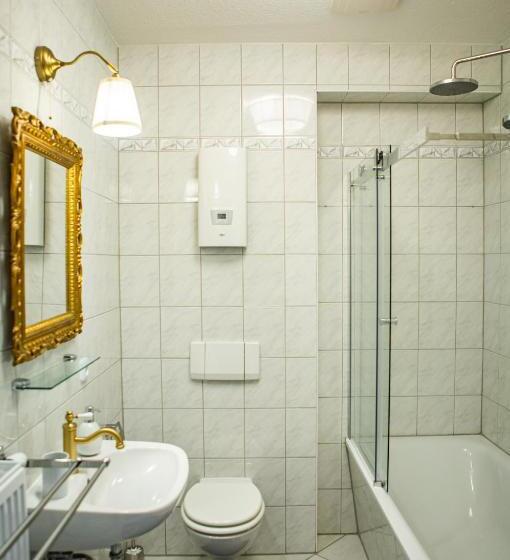 Апартаменты 2 Спальни, Apartone Altstadt