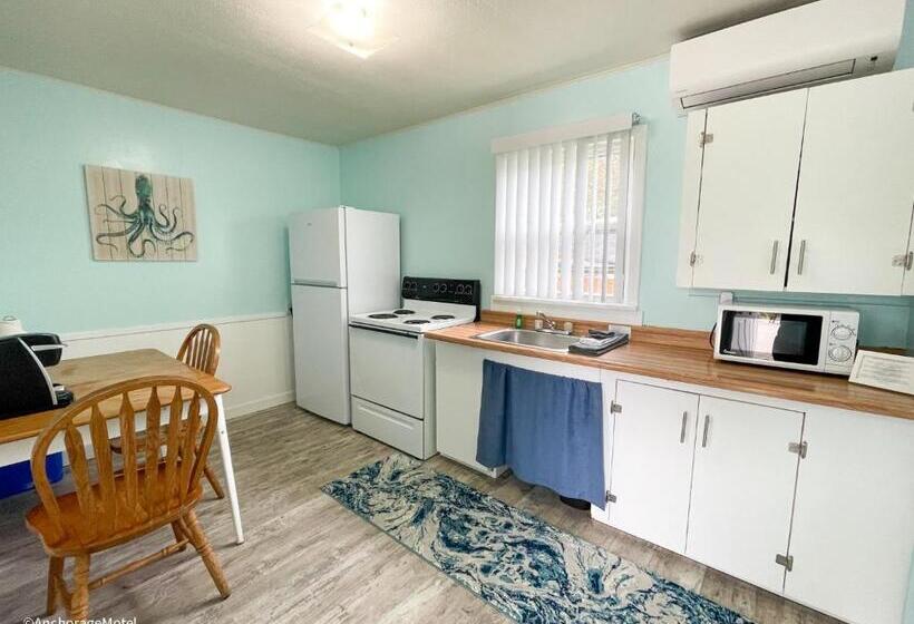 Люкс Кровать Кинг, The Anchorage Motel