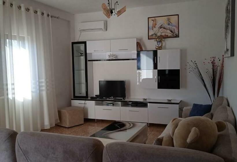 １階の１ベッドルームアパートメント, Arsen Apartments