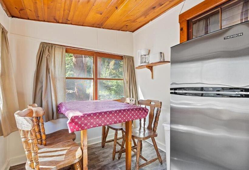 Номер Deluxe, Harney Camp Cabins