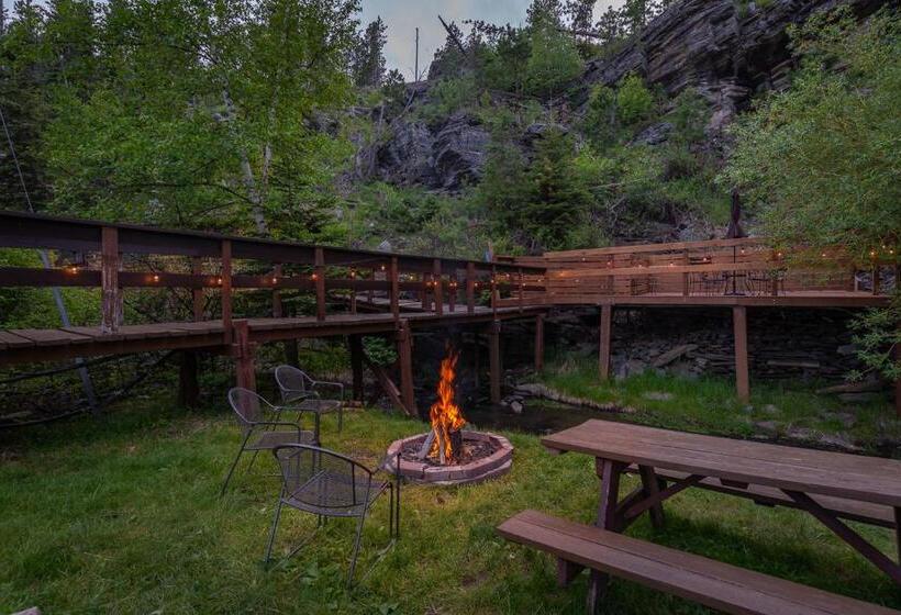 Номер Deluxe, Harney Camp Cabins