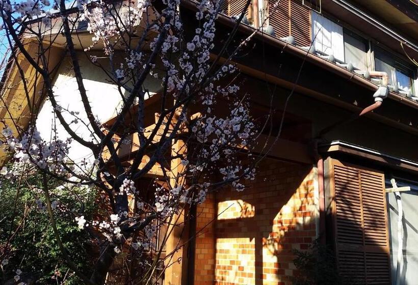 이코노이 4인룸, Cherry House Is Direct To Narita,haneda Ap, Disney, Asakusa, Skytree Tower, Tokyo
