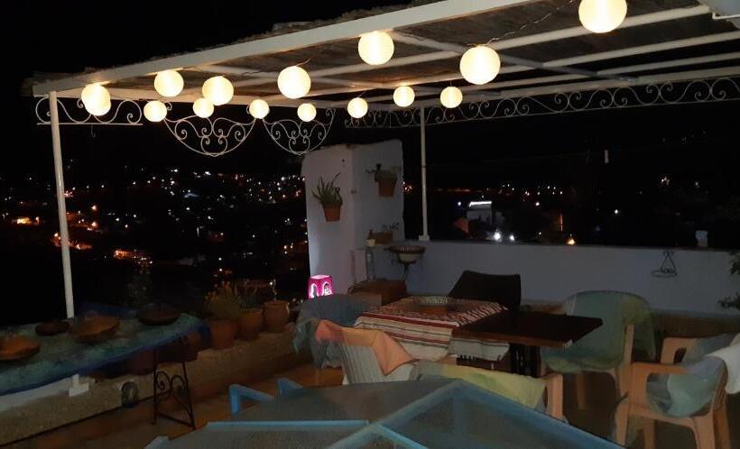 Семейный Номер, Riad Nerja