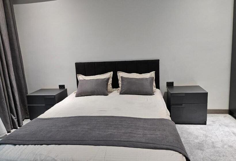 套房, Guest House Rohat Lux