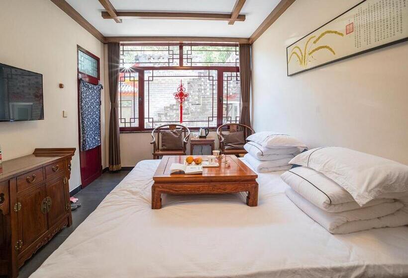 스탠다드 트리플 룸, Dong Li Guest House