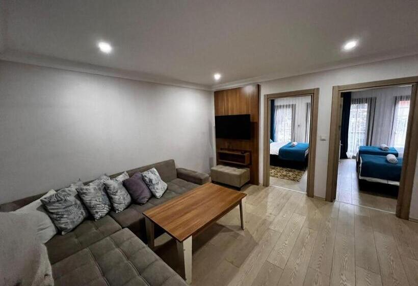 Apartamento 1 Quarto Rés-do-chão, Nehir Suite