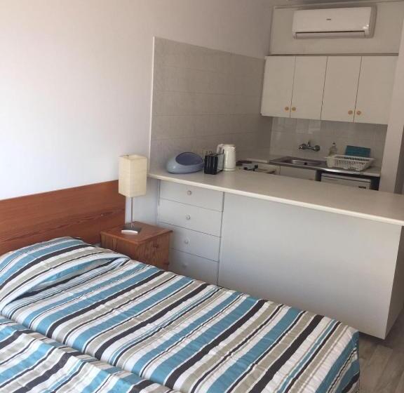 استودیوی استاندارد با چشم‌انداز دریا, Nautilus Tourist Apartments