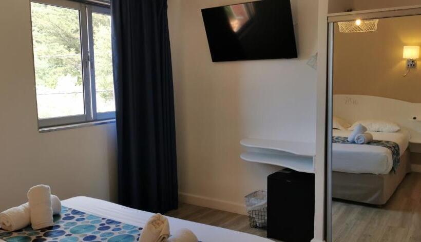 StandaardKamer, Hôtel Beau Site