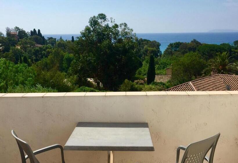 Standaardkamer met Uitzicht op Zee en Balkon, Hôtel Beau Site