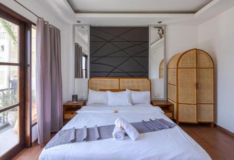Номер Deluxe с Балконом, Canggu Spirit Guest House