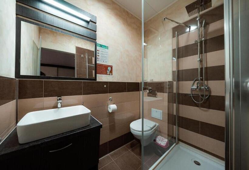 اتاق استاندارد, Quantum House