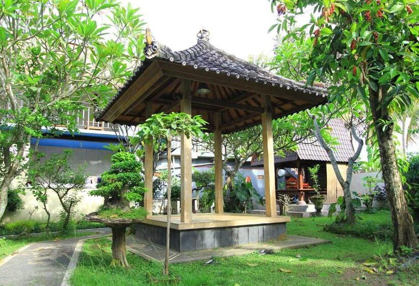 豪华房间, Ryanbagus Guest House