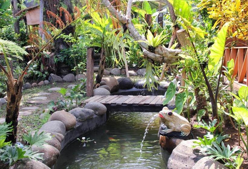 豪华洋房, Ryanbagus Guest House