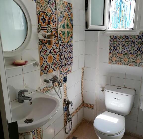 Standard Triple Room with Terrace, The 18, Marsa Guest House