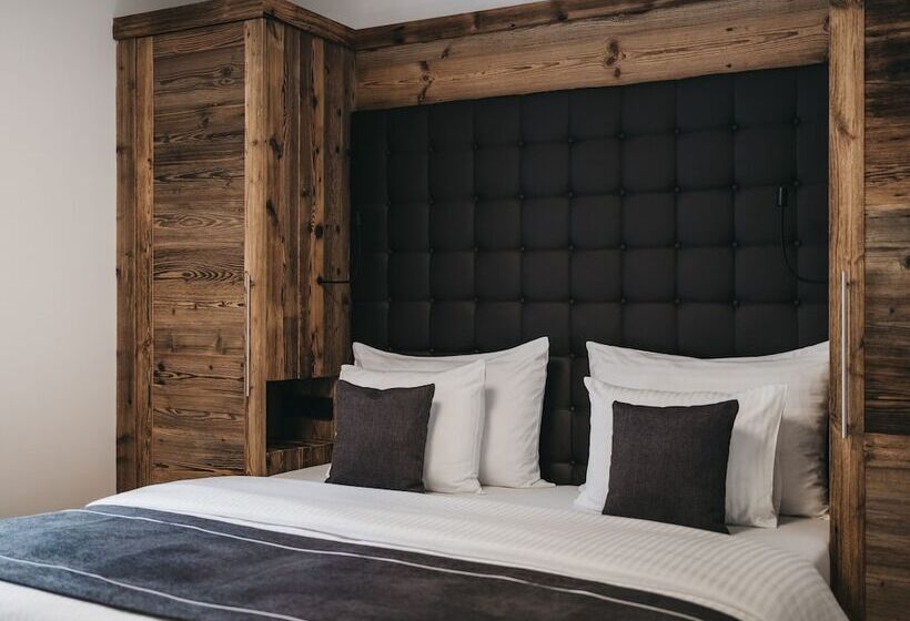 Апартаменты 3 Спальни, Vaya St Anton