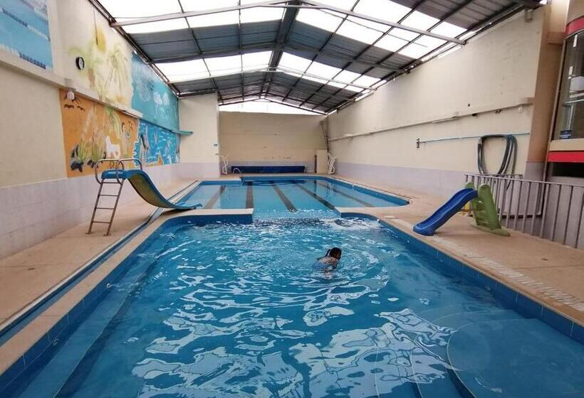 스탠다드 트리플 룸, Hostal Y Complejo Recreacional La Playita De Monse