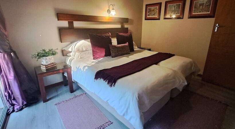اتاق استاندارد, De Witt E Guest House