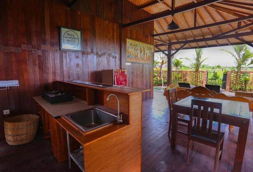 ビラホテル１ベッドルーム, Kampung Canggu