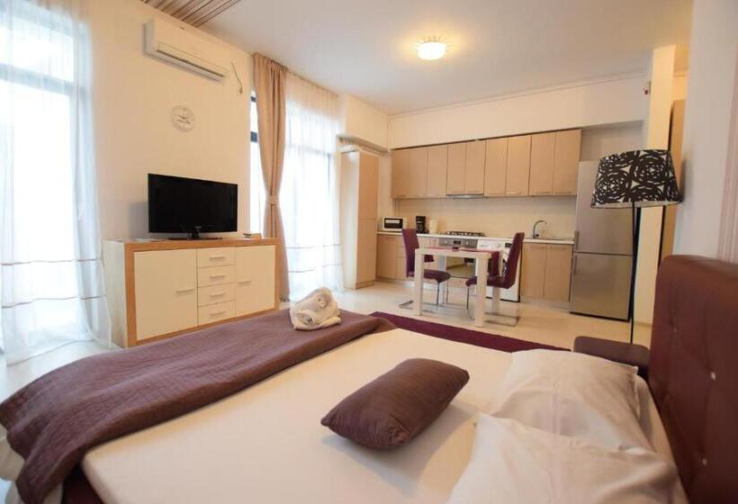 Standard Studio, Uptown Residence Apartments