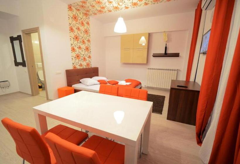 Standard-Studio mit Balkon, Uptown Residence Apartments