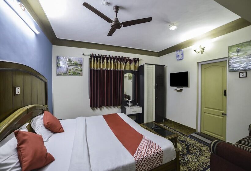 Номер Deluxe, Vijaya Deepa Guest House By Lexstays