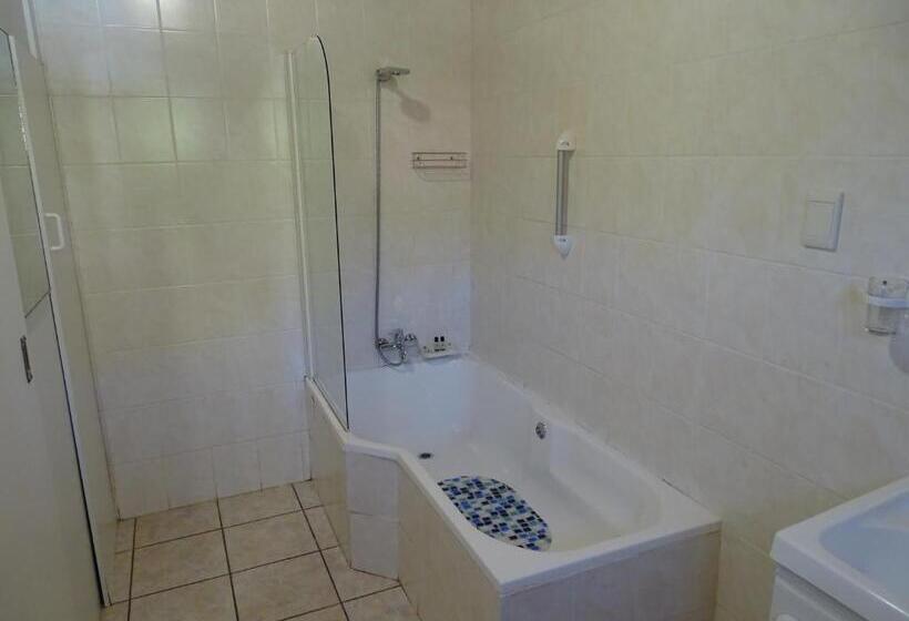 Семейный Номер, Big Skies Guesthouse