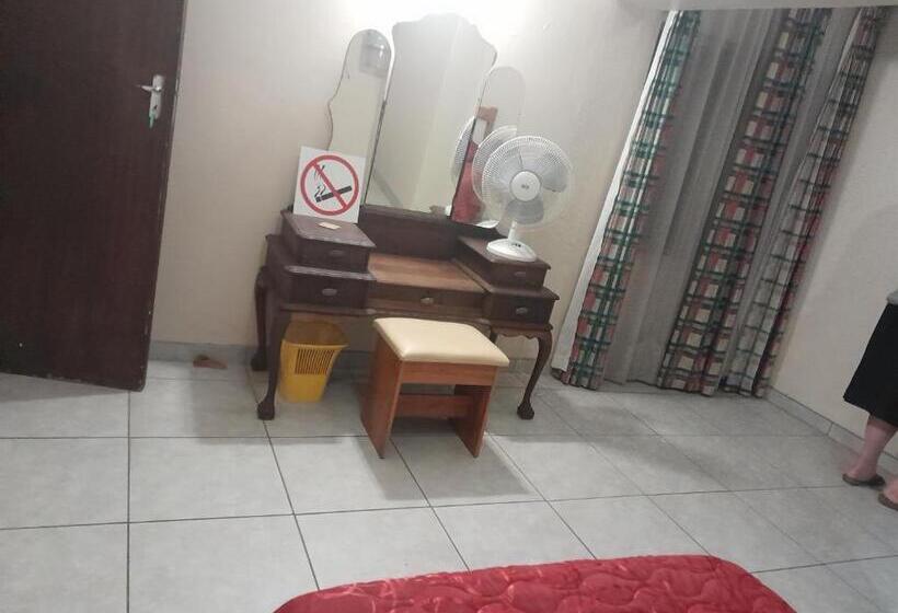 اتاق لوکس, Pilot Inn Accommodation