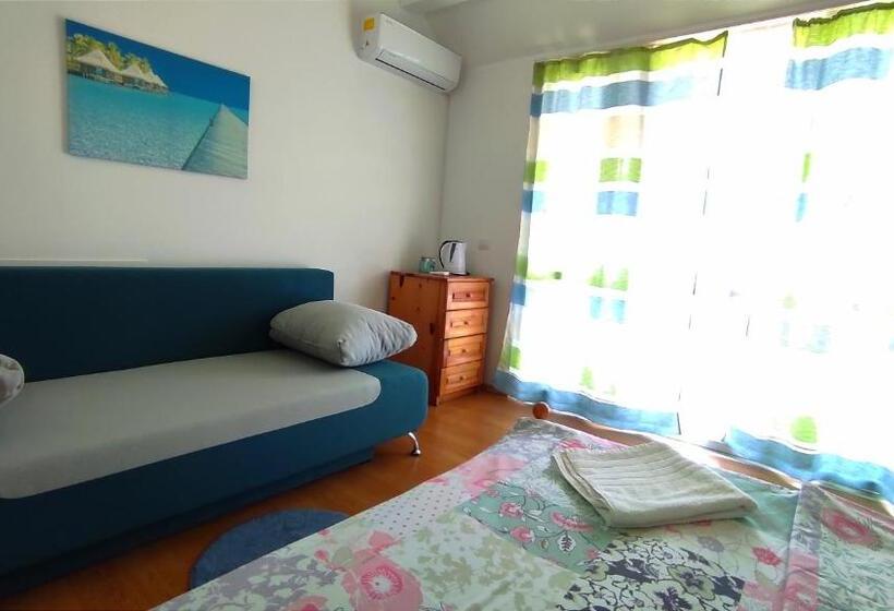 Семейный Номер, Guest House Orfey