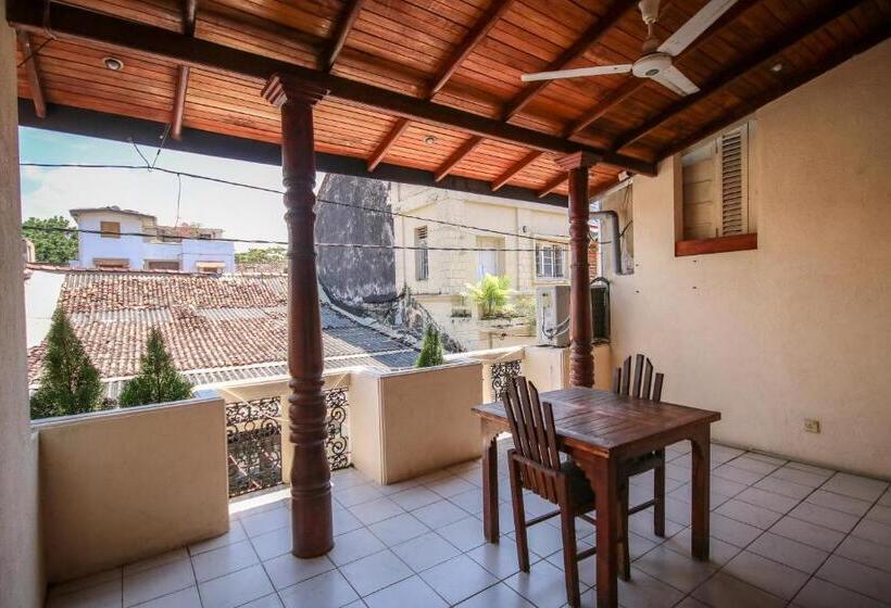 اتاق استاندارد با بالکن, Leynbaan Villa