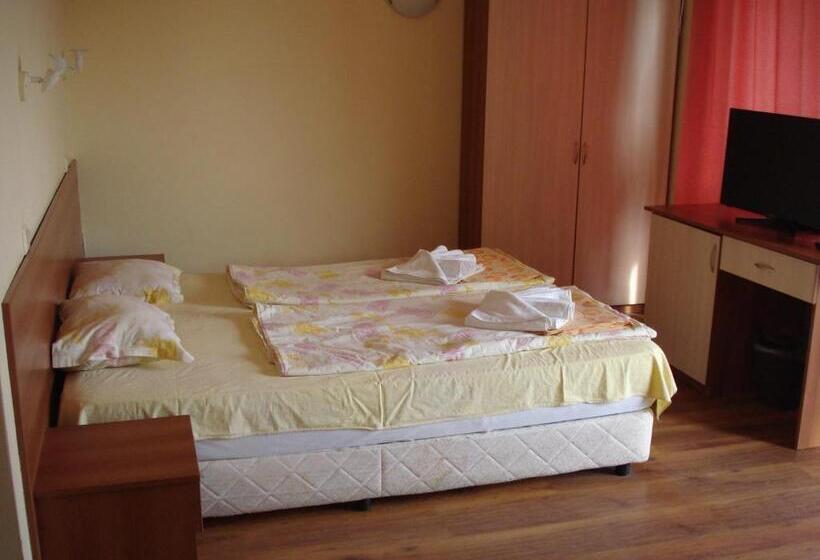 Семейный Номер, Apart Hotel Primavera 2