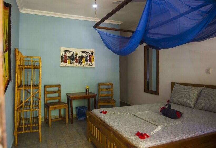 Номер Стандарт с Балконом, Highland Bungalows