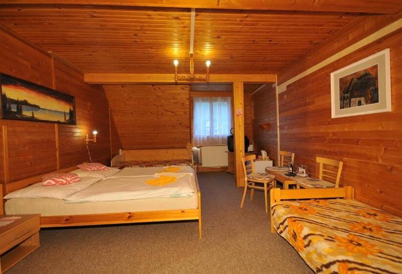 Четырехместный Номер Стандарт, Penzión Pastierňa
