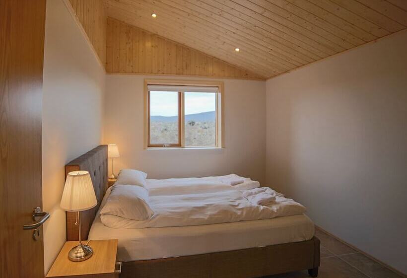 خانه 2 خوابه, Dimmuborgir Guesthouse