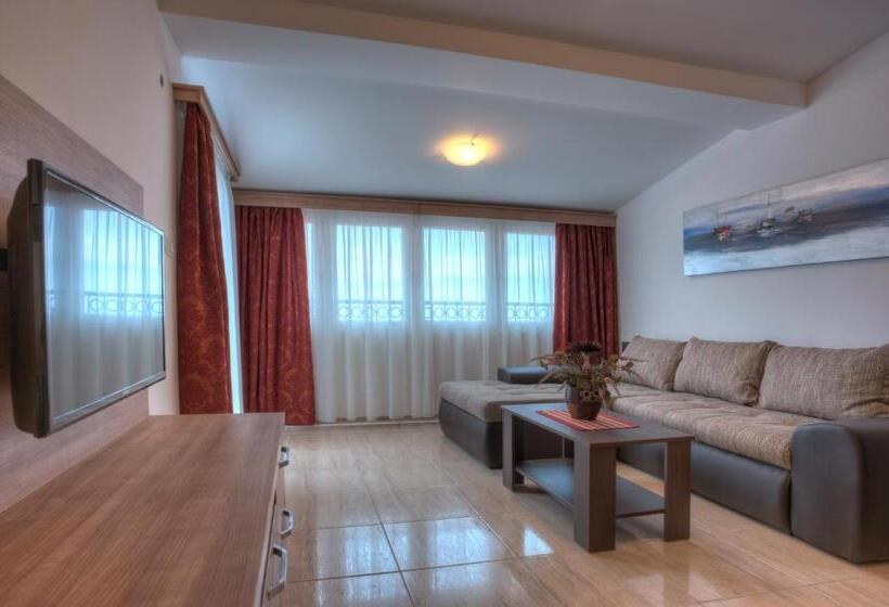آپارتمان 2 خوابه با چشم‌انداز دریا, Guest House Maslina