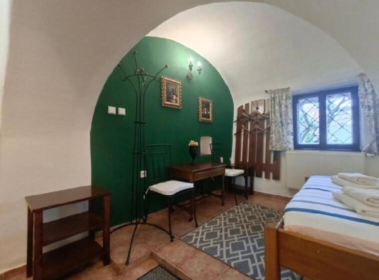 Номер Стандарт Вид на Сад, Guest House Olšakovský