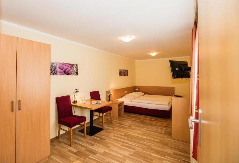 Номер Стандарт, Denk Bed & Breakfast