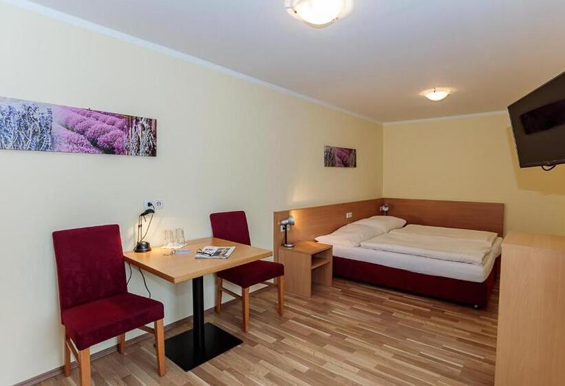 Номер Стандарт, Denk Bed & Breakfast